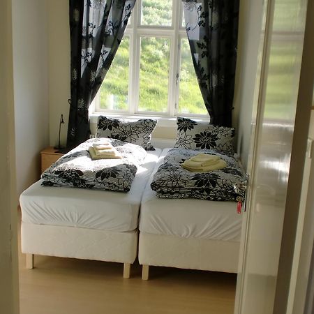 Guesthouse Tilraun Blonduos Zimmer foto