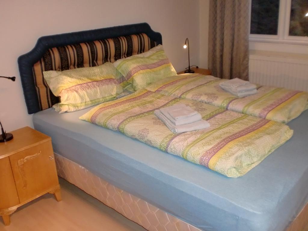 Guesthouse Tilraun Blonduos Zimmer foto